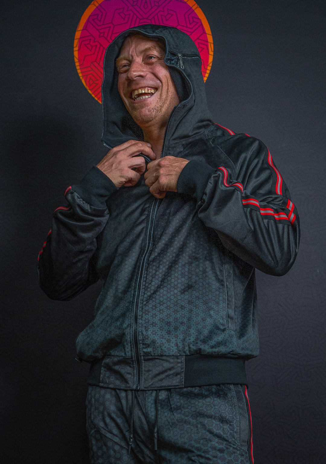 Tracksuit Hoodie Men / Velvet Fawn Redline - ARAKIS